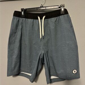 NWT Men’s Vuori Shorts - Size L